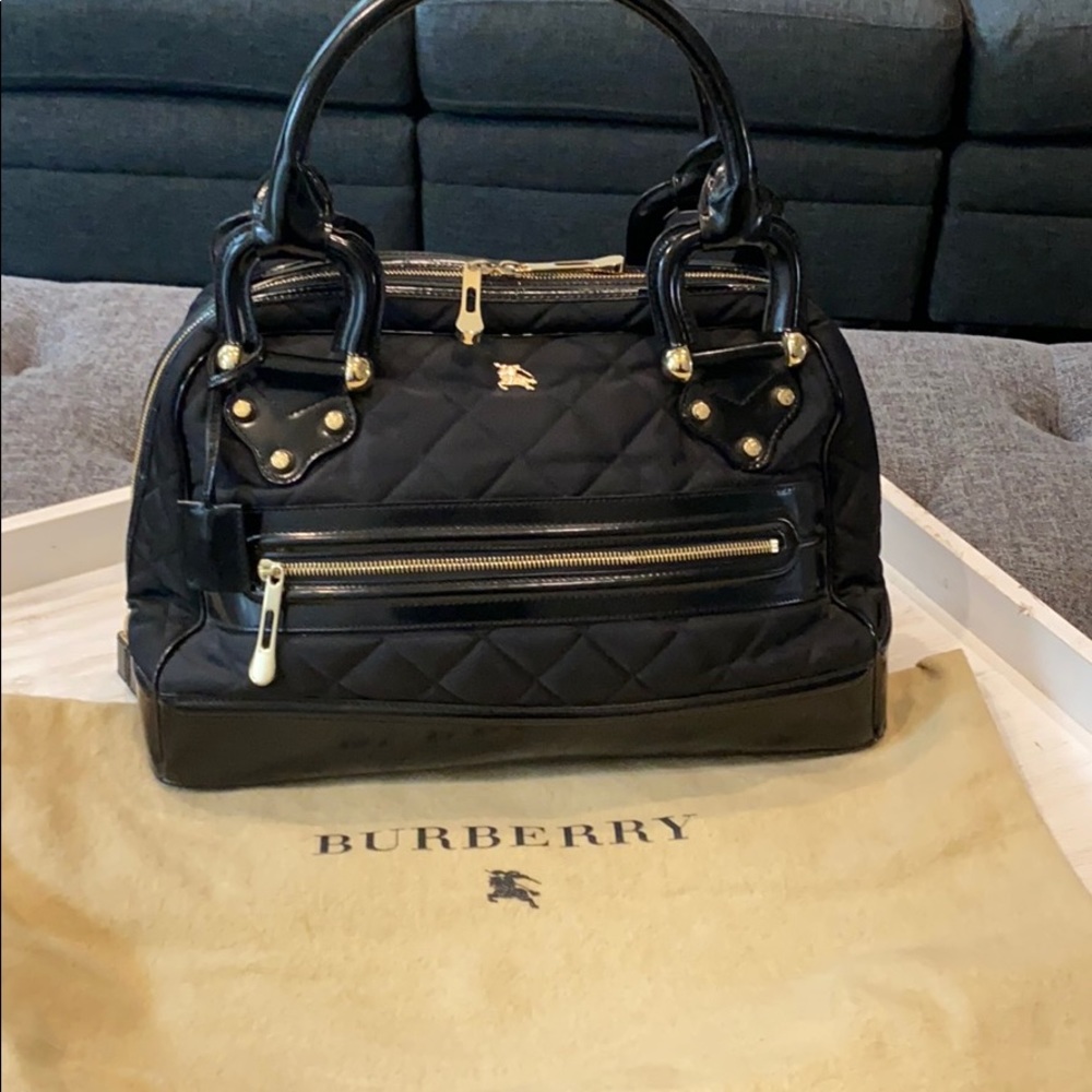 💯 Authentic Rare Burberry handle bag!